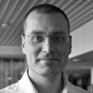 Picture of Gojko Adzic<a href="https://www.linkedin.com/in/gojko/" target="_blank" rel="noopener">   <i class="fab fa-linkedin"></i> </a>
